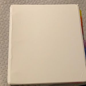 Binder with dividers